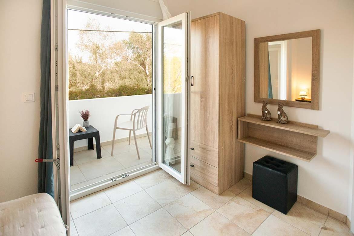 קלמאקי Afrathias Beachhouse - Cretan Hideaway מראה חיצוני תמונה